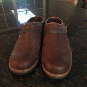 UGG Australia shoes